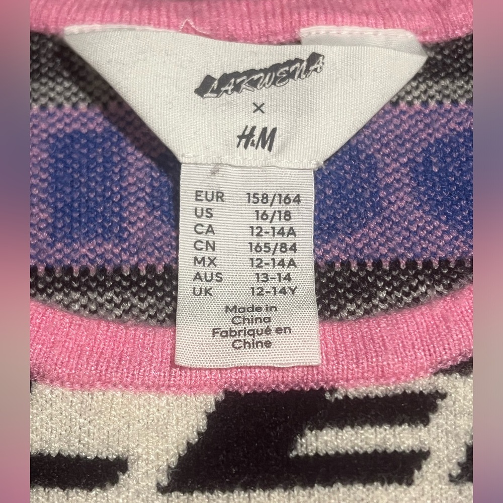 H&M Top - Picture 2 of 4